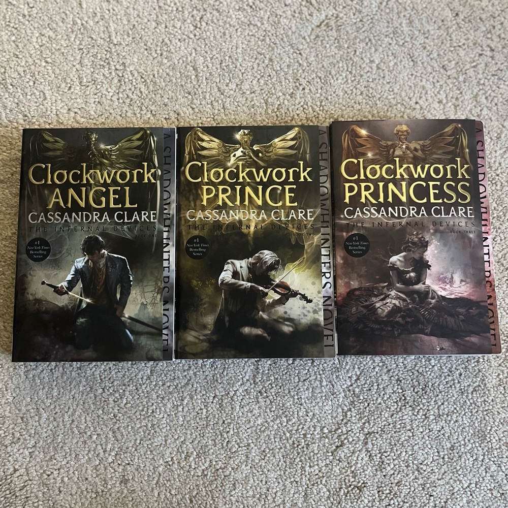 Infernal devices trilogy paperback set, Cassandra Clare, clockwork series